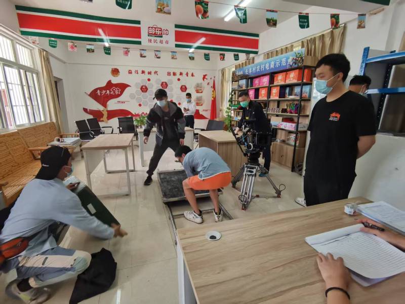 江川县广告片拍摄公司：极简主义践行者，少即是多的视觉哲学